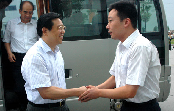 丹阳市政府代表团来ag真人国际旅行考察