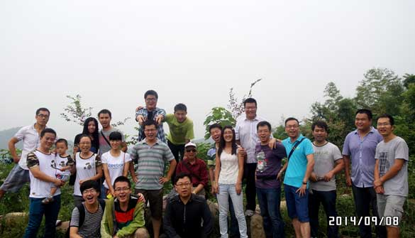 温馨中秋节，，，，，温暖ag真人国际人