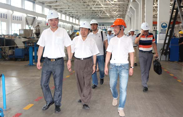 常州青年企业家齐聚ag真人国际电缆学习质量治理