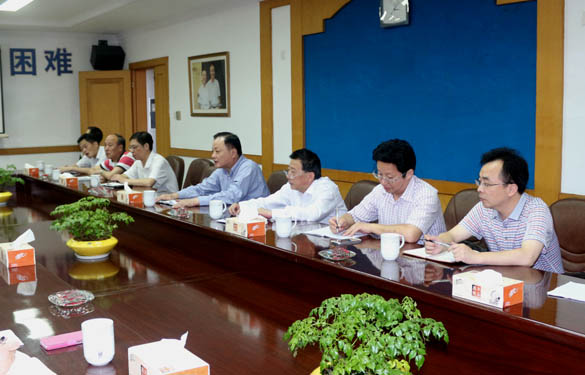 溧阳市政协等向导来ag真人国际电缆调研