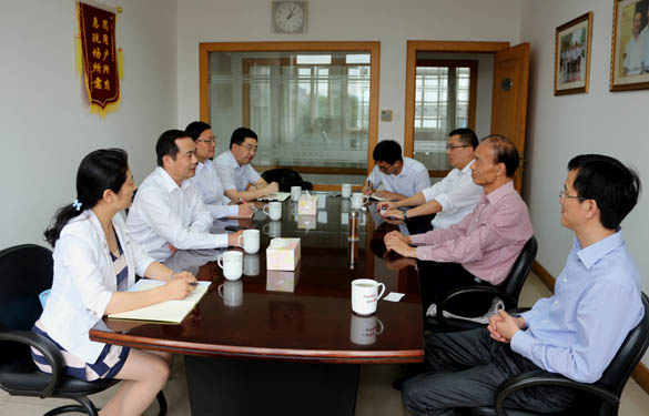 2015年6月4日，，，，中国银行常州分行行长程祥一行来ag真人国际电缆调研