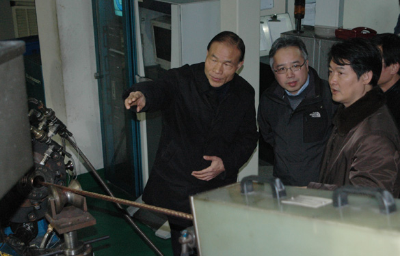 江苏省经贸委、中国船级社南京分社向导来ag真人国际集团考察