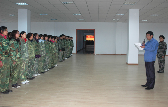 ag真人国际新员工军训落下帷幕