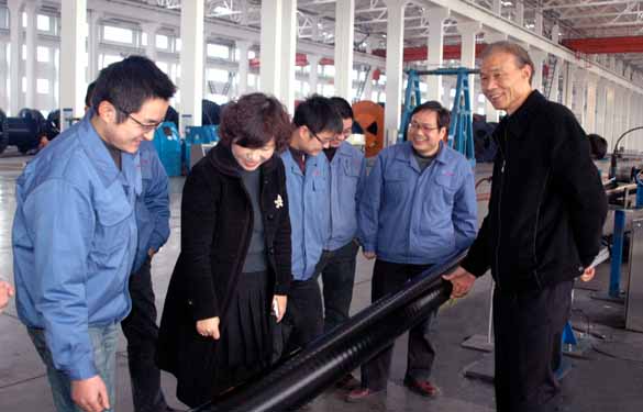 ag真人国际集团乐成试制220kV超高压交联电缆